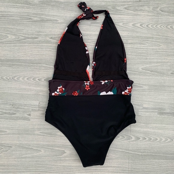 Beachsissi Floral Halter Swimsuit - Picture 4 of 5